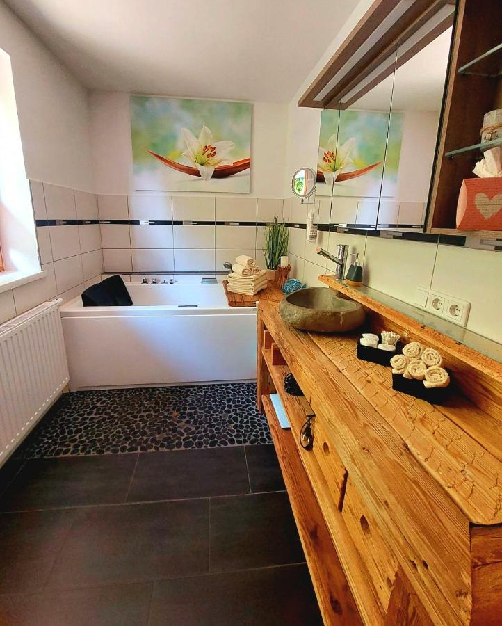 Ferienhaus Goldener Anker Unterach Am Attersee Bagian luar foto